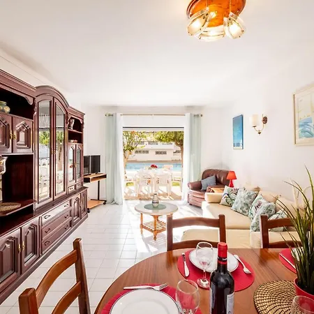 Apartmán #022 Lovely&cozy Beach Flat Parking,spacious Pool Albufeira