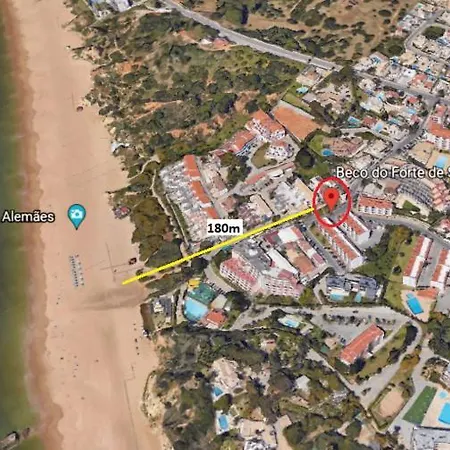 #022 Lovely&cozy Beach Flat Parking,spacious Pool Apartment