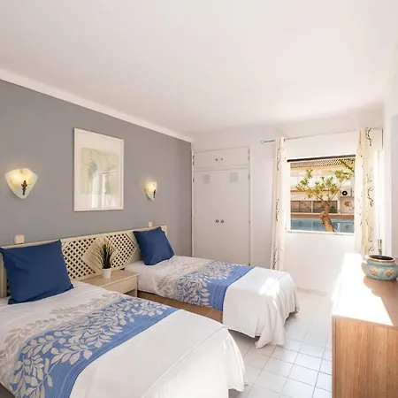 #022 Lovely&cozy Beach Flat Parking,spacious Pool Διαμέρισμα Αλμπουφέιρα