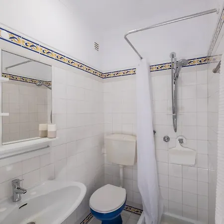 #022 Lovely&cozy Beach Flat Parking,spacious Pool Διαμέρισμα *